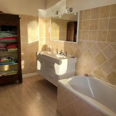 Villa Villa De Charme Avec Piscine 5 Mn De La Croisette *